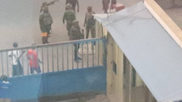 Nigerian-Army-invades-Daily-Trust-office-Abuja-3-600x338.jpeg